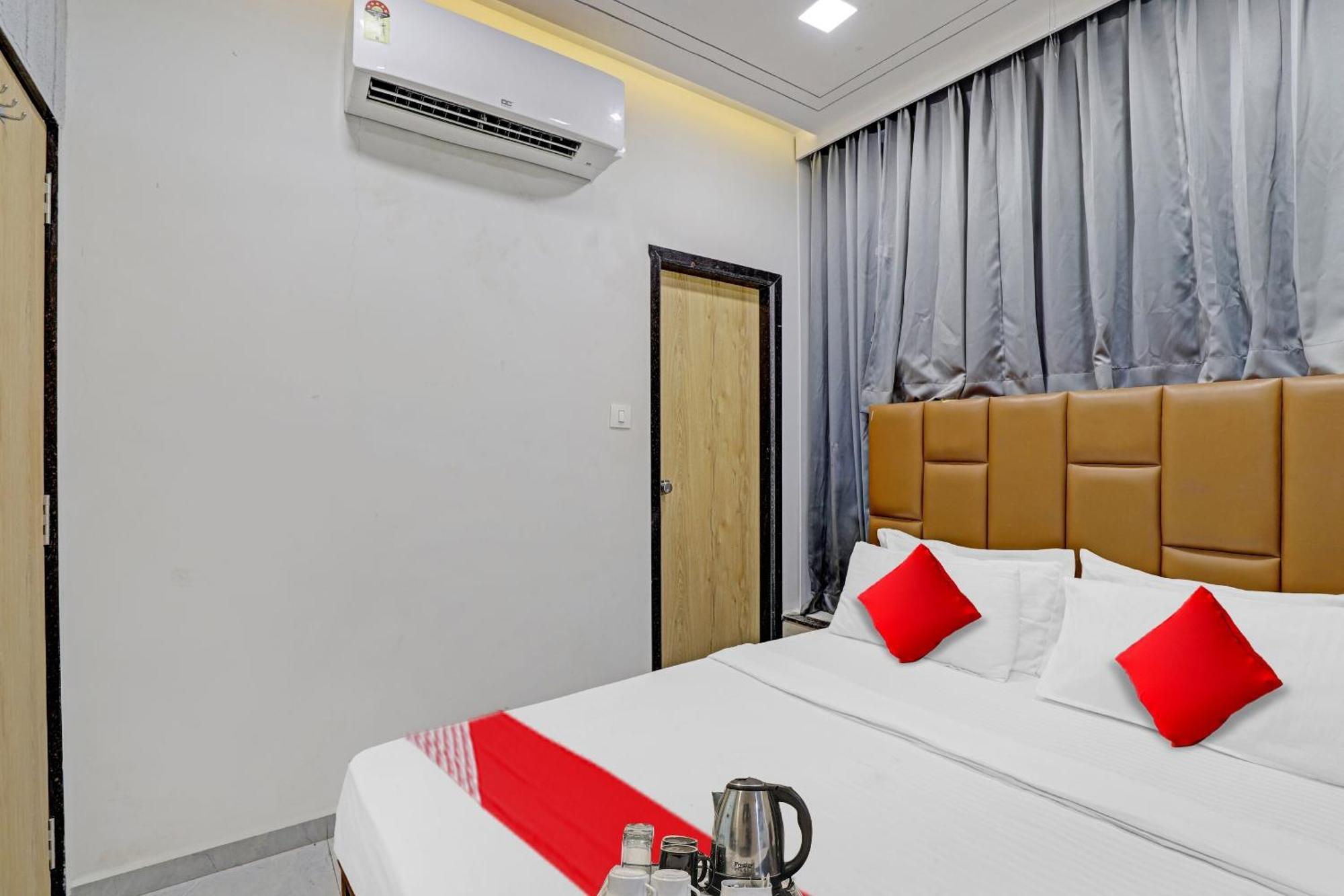 Hotel O Royal Orbit Surat Exterior foto